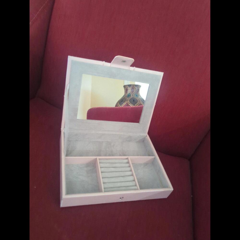 Tuscan Designs jewelry box
